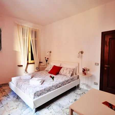 From Italy With Bed & Breakfast Verona